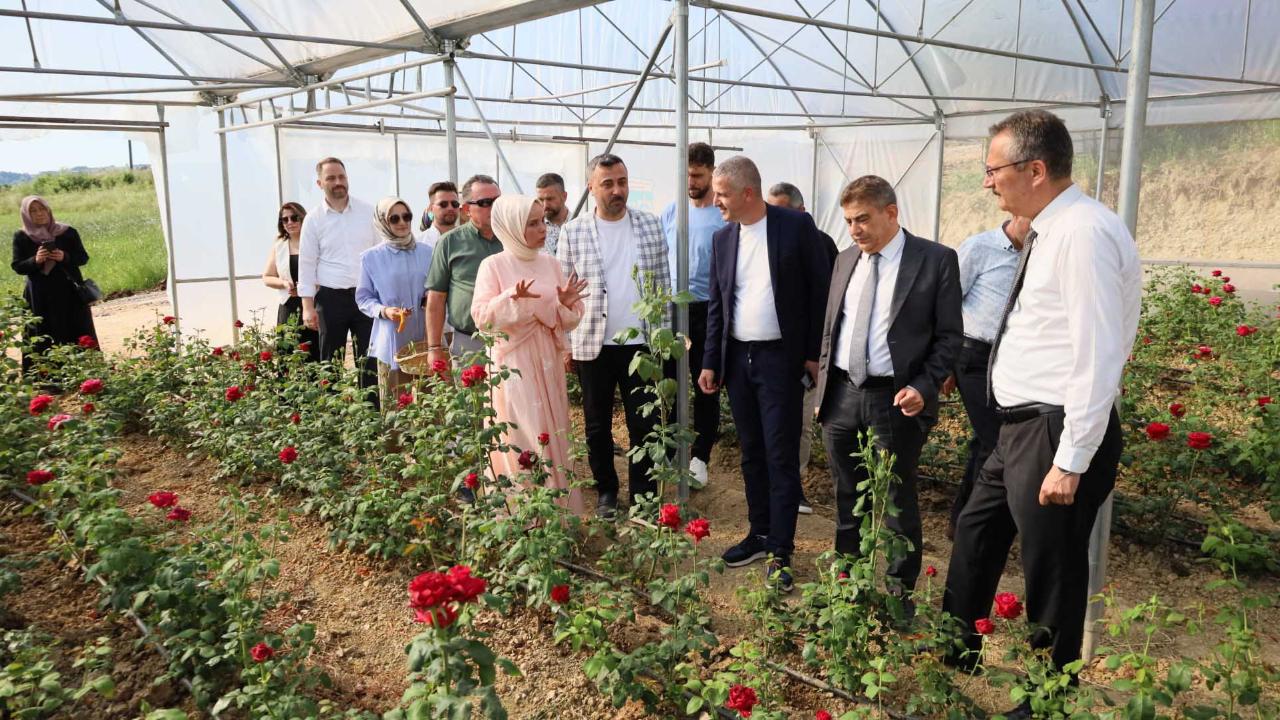 Kocaeli'nin ilk gül serasını kuran kadın hayaline kavuştu